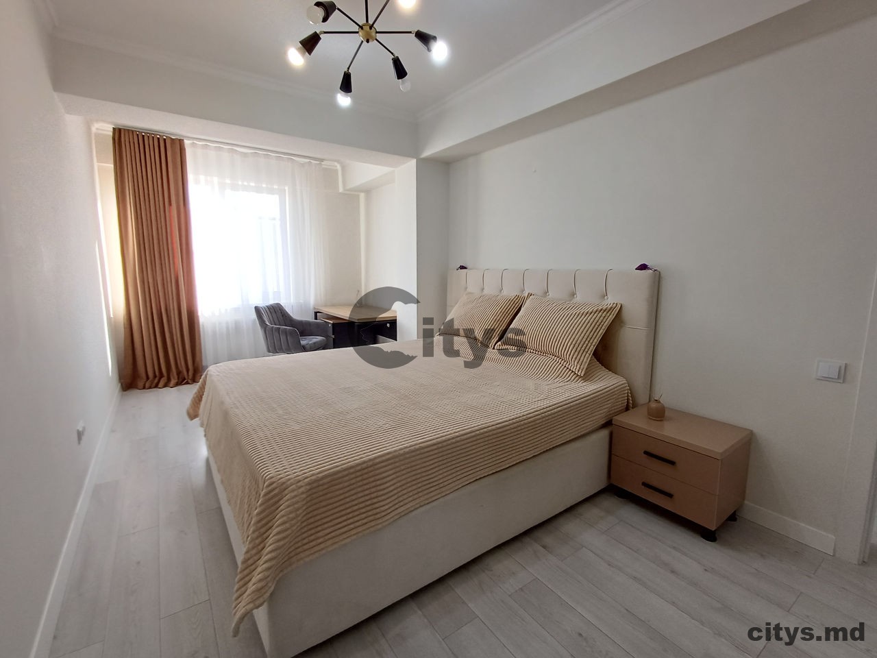 2-х комнатная квартира, 90м², str. Nicolae Testemitanu photo 0