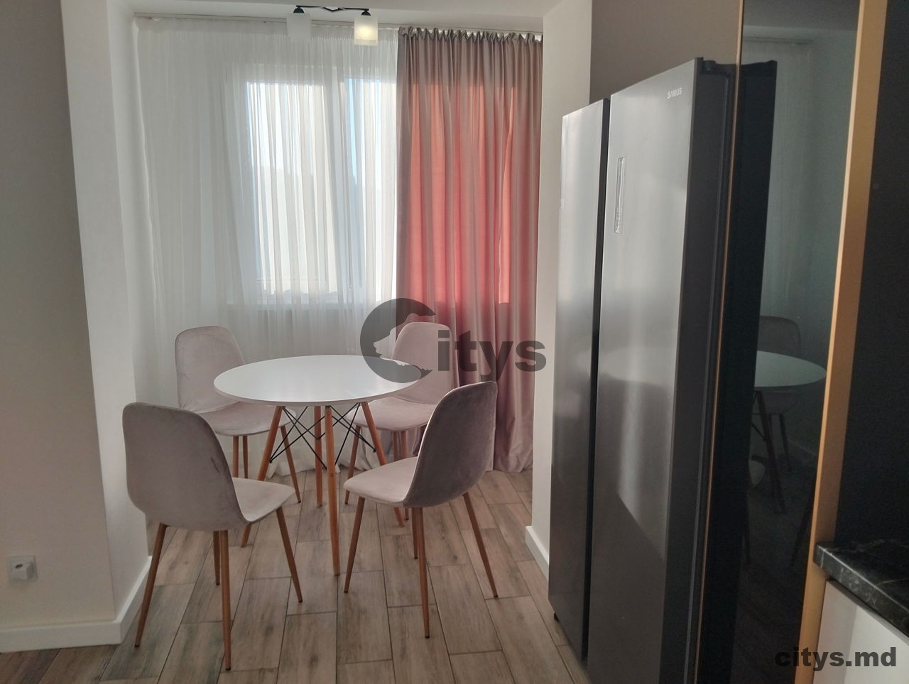 Apartament cu 3 camere, Riscani 76m², Московский пр-т photo 1