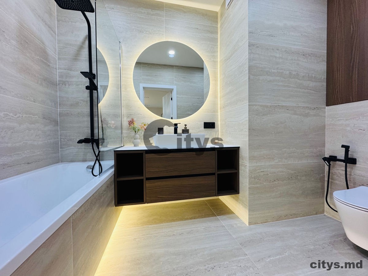 Apartament cu 2 camere, Buiucani 69m², str. Vasile Lupu photo 12