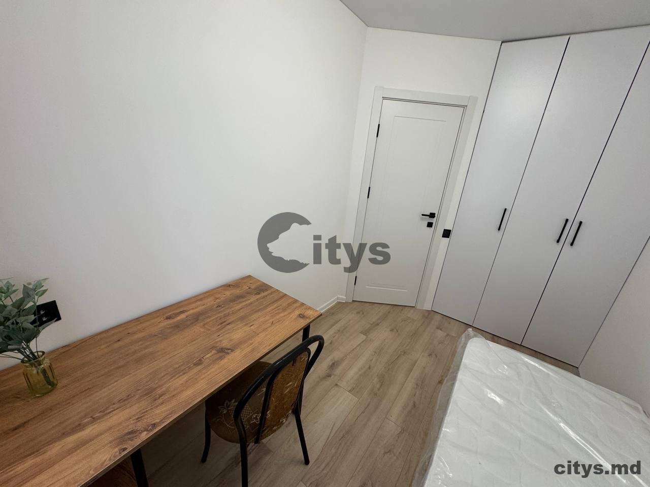 Apartament cu 2 camere, 45m², pandurilor photo 2