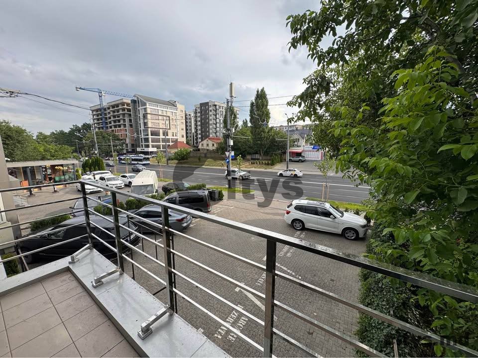 Universal, 190m², alba iulia photo 0