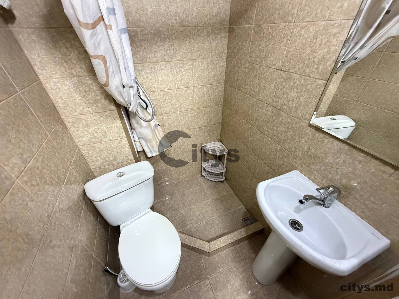 Малосемейка, 28м², Lex căci ski photo 5