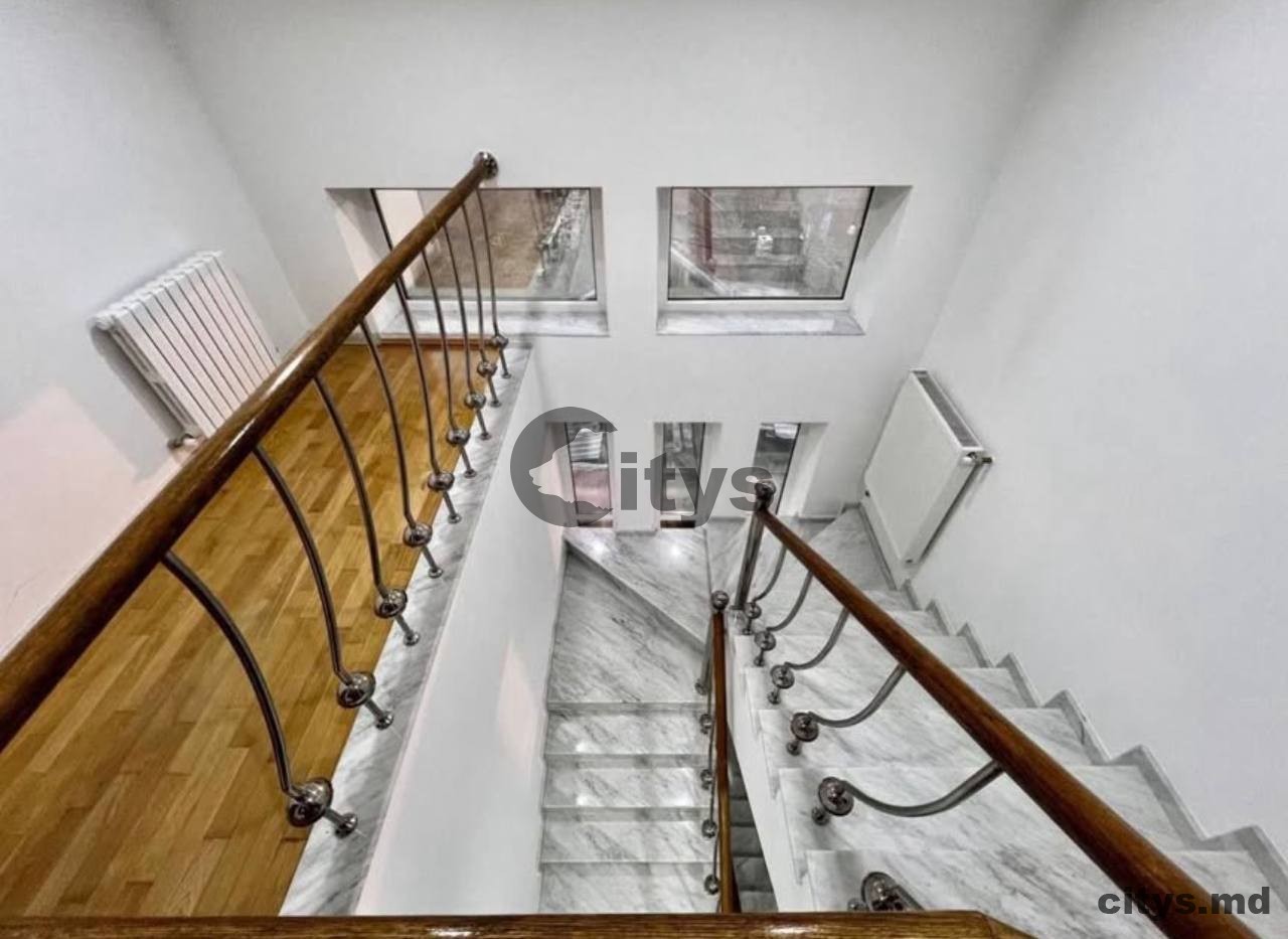 Casă cu 3 nivele, 290m², CETATEA ALBA photo 2