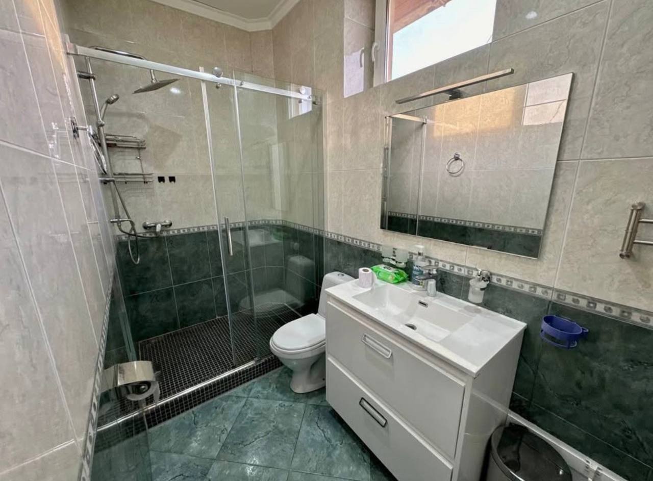 Casă cu 3 nivele, 290m², CETATEA ALBA photo 12