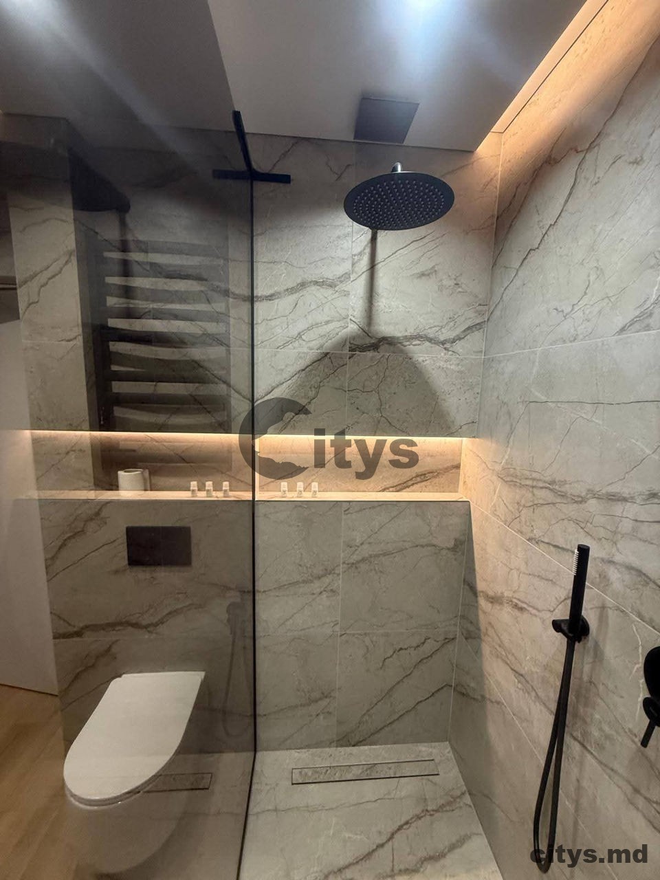 chirie-2-х комнатная квартира, Riscani 94м², str. Bogdan Voievod photo 8 - citys.md chirie-2-х комнатная квартира, Riscani 94м², str. Bogdan Voievod photo 7