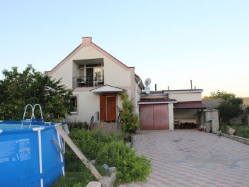 Дом с 2 уровнями, 170м², Revaca, Centru, str. Stefan cel Mare photo
