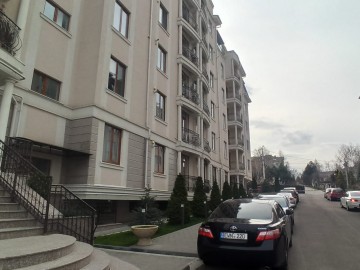 Аренда 1 комнатная квартира, 47м², Moldova, Chișinău, strada Ciocârliei photo
