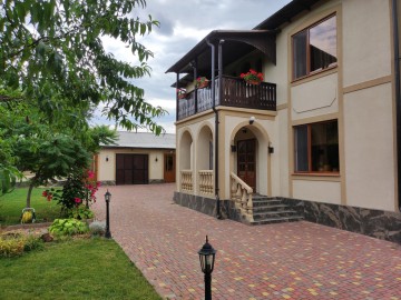 Дом с 2 уровнями, 280м², Cricova, Centru, Криково photo