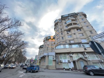 Apartament cu 5 camere sau mai multe, 250m², Chișinău, Centru, Petru Rareș photo