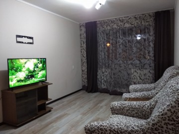 Chirie-Apartament cu 2 camere, 45m², Chișinău, Botanica, str. Trandafirilor photo
