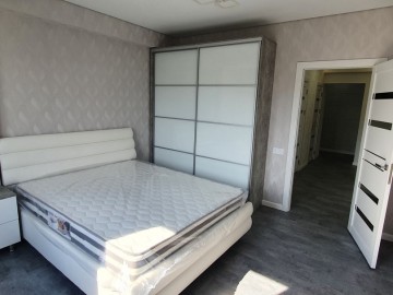 Chirie-Apartament cu 2 camere, 70m², Chișinău, Centru, str. Melestiu photo