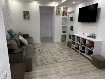 Apartament cu 2 camere, 81m², Chișinău, Botanica, str. Tudor Strișcă photo