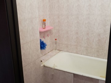 Apartament cu 3 camere, 71m², Chișinău, Botanica, Траян photo