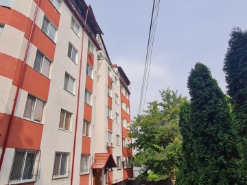 Apartament cu 2 camere, 68m², Chișinău, Botanica, str. Dante Alighieri photo