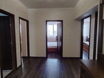 Chirie-Apartament cu 3 camere, 110m², Chișinău, Centru, str. Constantin Vârnav photo