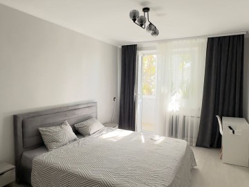 Chirie-Apartament cu 2 camere, 55m², Chișinău, Buiucani, str. Ion Pelivan photo