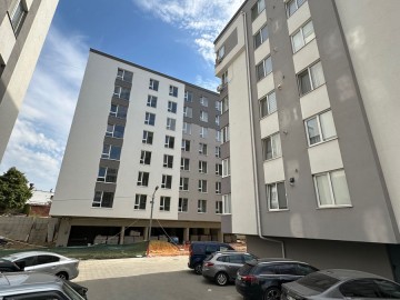 Apartament cu 2 camere, 64m², Codru, Periferie, str. Soarelui photo