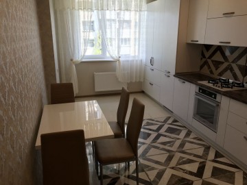 Chirie-2-х комнатная квартира, 72м², Chișinău, Centru, str. Romană photo