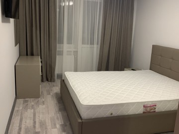 Apartament cu 2 camere, 75m², Chișinău, Centru, str. Nicolae Testemițanu photo