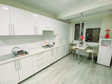 Chirie-Apartament cu 2 camere, 55m², Chișinău, Centru, str. Constantin Vârnav photo