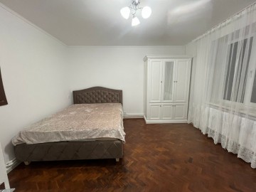 Chirie-Apartament cu 1 cameră, 45m², Chișinău, Botanica, Индепенденций photo