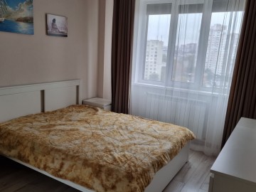 Chirie-Apartament cu 1 cameră, 51m², Chișinău, Centru, str. Hristo Botev photo