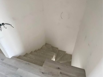 Duplex - Townhouse cu 3 nivele, 180m², Штефан чел Маре - Гратиешты photo