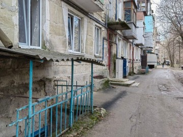 Apartament cu 3 camere, 53m², ул. Андрей Дога photo