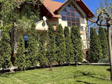 Casă cu 4 nivele, 500m², sf Petru photo