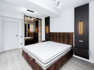 Apartament cu 3 camere, 71m², Mircea cel bătrân photo