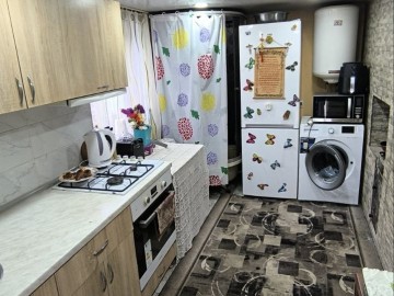 Apartament cu 3 camere, 110m², Petrodava photo