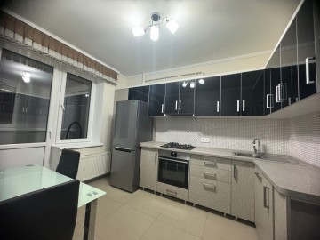 Chirie-Apartament cu 1 cameră, 48m², bd. Alba-Iulia photo