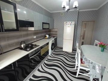 Chirie-Apartament cu 2 camere, 70m², Алба-Юлия photo