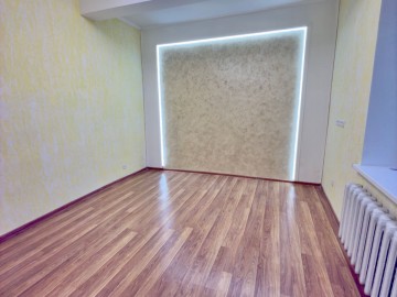 3-х комнатная квартира, 92м², Ciorescu,Centru, str. Ivan Pavlov photo