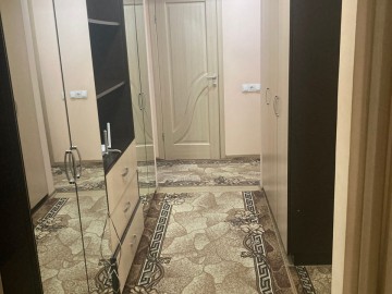 Chirie-Apartament cu 2 camere, 63m², str. Calea Ieșilor photo