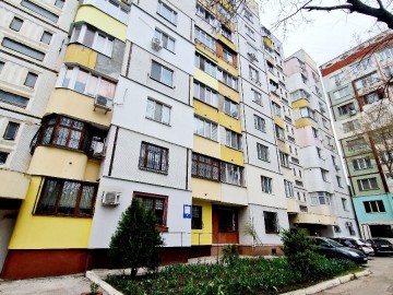 Apartament cu 3 camere, 75m², Tudor Vladimirescu photo