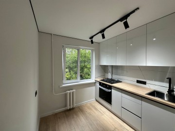 Apartament cu 2 camere, 45m², Hristo Botiev photo