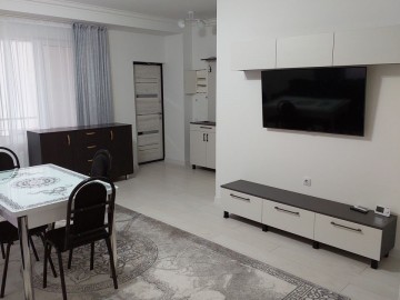 Chirie-Apartament cu 2 camere, 70m², Sfîntul Gheorghe photo