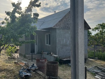 Casă cu un nivel, 36m², Lucrafarul photo