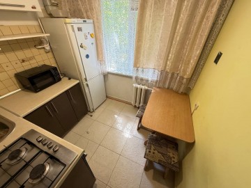Apartament cu 2 camere, 45m², Botanica, Trandafirilor photo