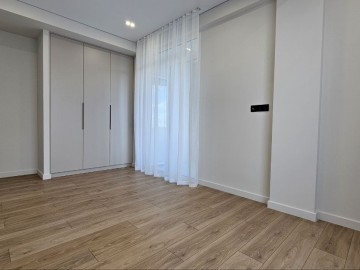 Apartament cu 3 camere, 85m², Жубиляра photo
