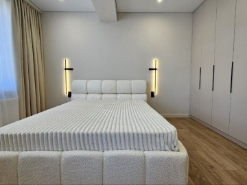 Apartament cu 3 camere, 87m², Димо photo