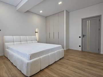 Apartament cu 3 camere, 87m², Димо photo