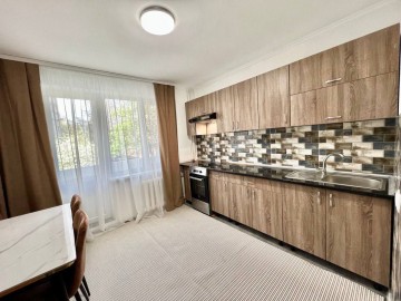 Apartament cu 3 camere, 59m², Бд. Москова photo
