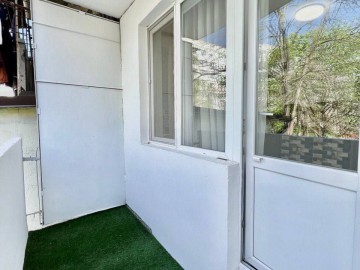 Apartament cu 3 camere, 59m², Бд. Москова photo