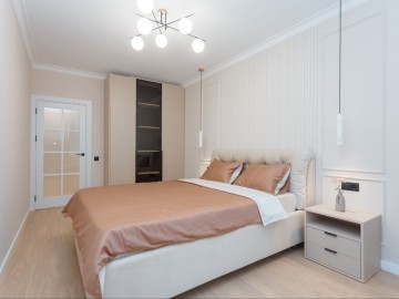 Apartament cu 3 camere, 96m², Мирча чел бэтрын photo
