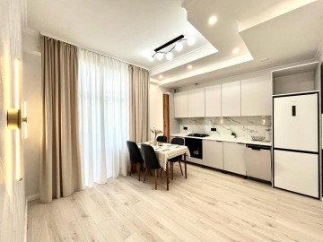 Apartament cu 2 camere, 81m², N. Sulak photo