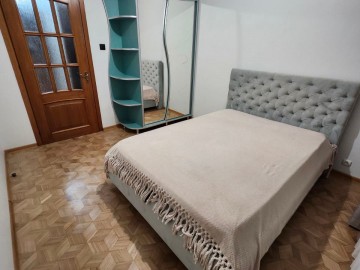 Apartament cu 3 camere, 72m², Mircea cel Bătrân photo