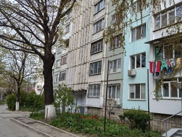 Apartament cu 3 camere, 72m², Str. Cahul photo
