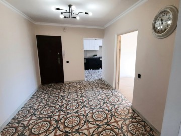 Apartament cu 3 camere, 74m², Str.Izmail photo